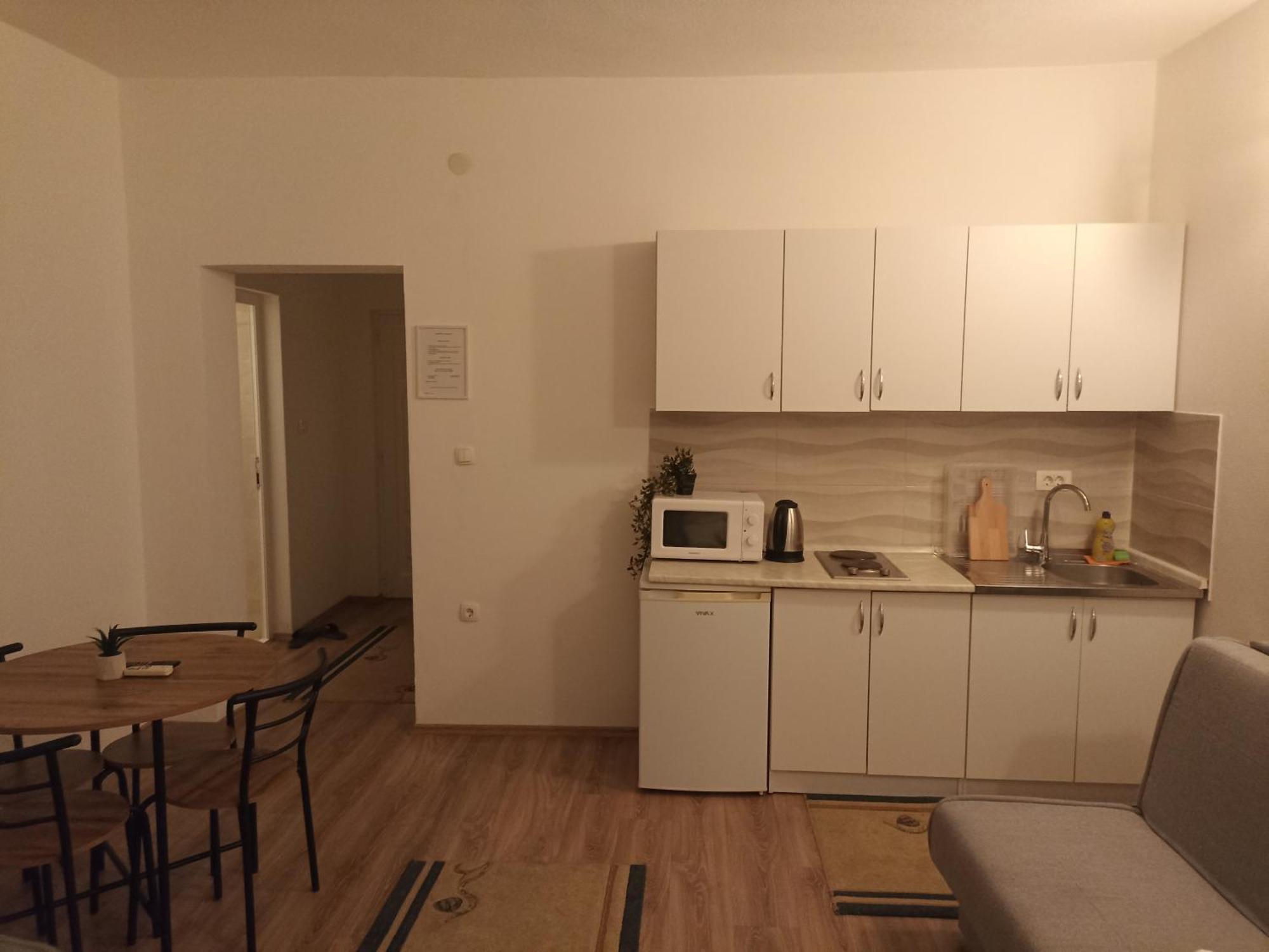 Apartments Aldi Mostar Bagian luar foto