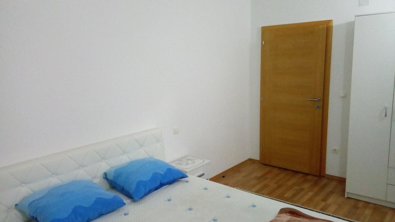 Apartments Aldi Mostar Bagian luar foto